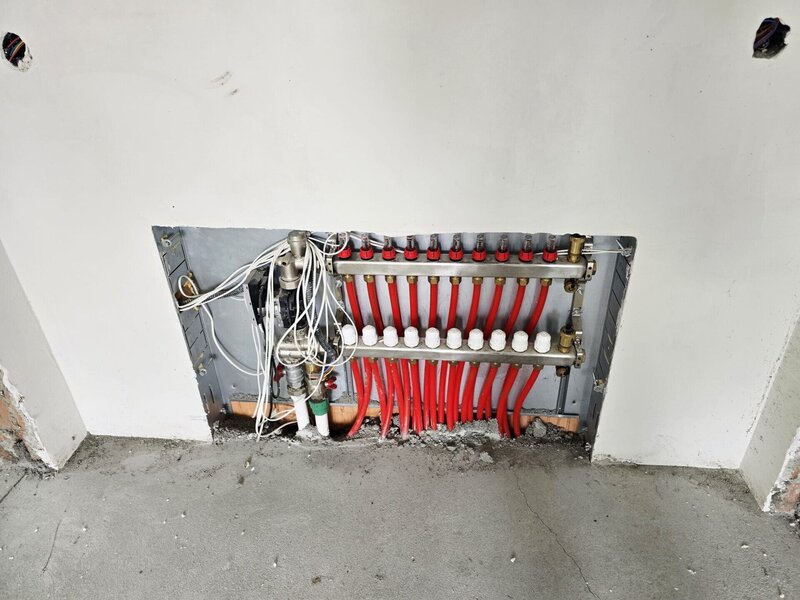 Tunari, casa cocheta pe parter, confort, eficienta si liniste