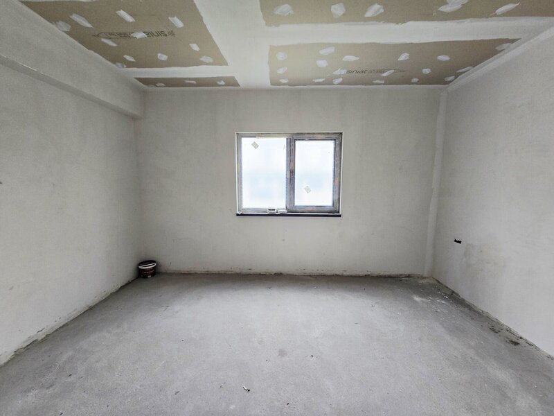 Tunari, casa cocheta pe parter, confort, eficienta si liniste